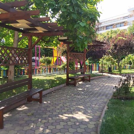 Holiday Apartments Grand Kamelia Slăntjev Brjag Exteriör bild