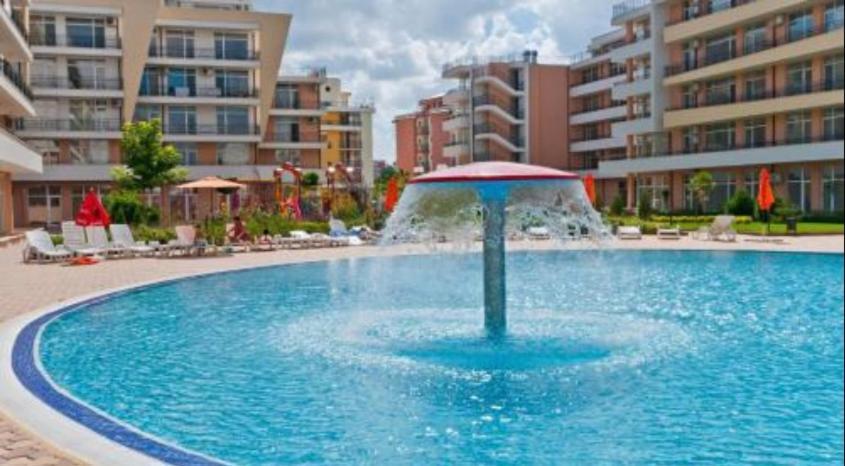 Holiday Apartments Grand Kamelia Slăntjev Brjag Exteriör bild