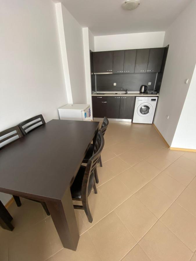 Holiday Apartments Grand Kamelia Slăntjev Brjag Exteriör bild