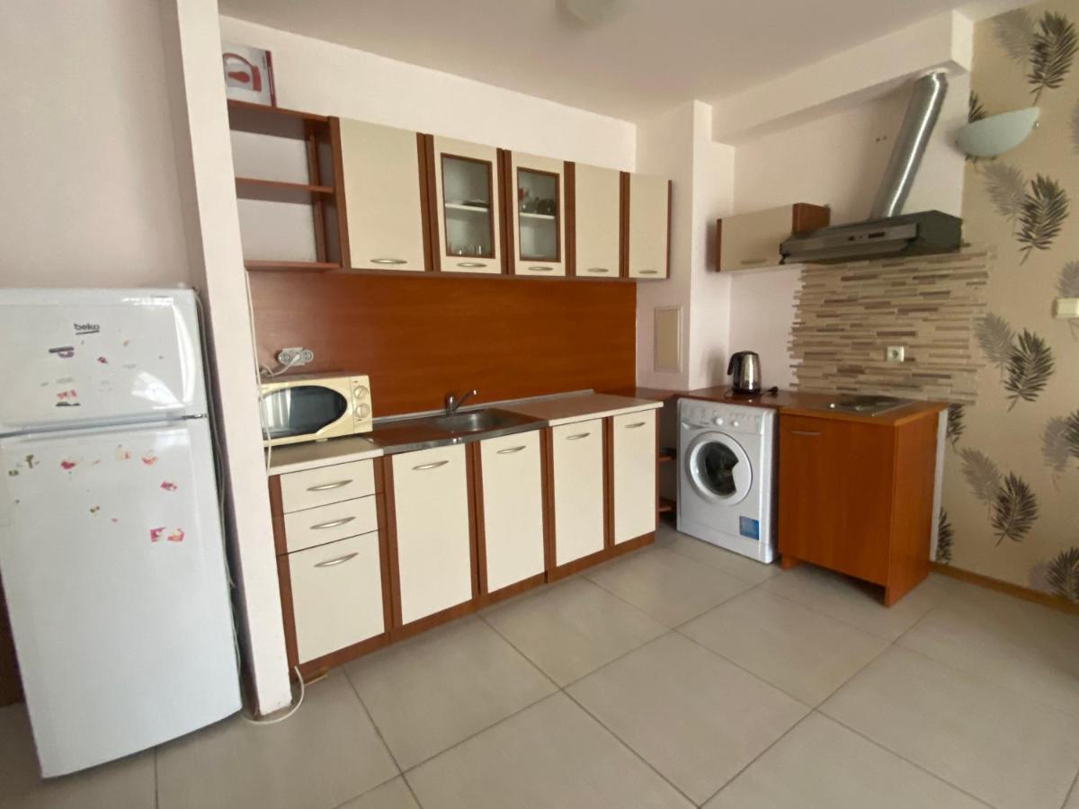 Holiday Apartments Grand Kamelia Slăntjev Brjag Exteriör bild