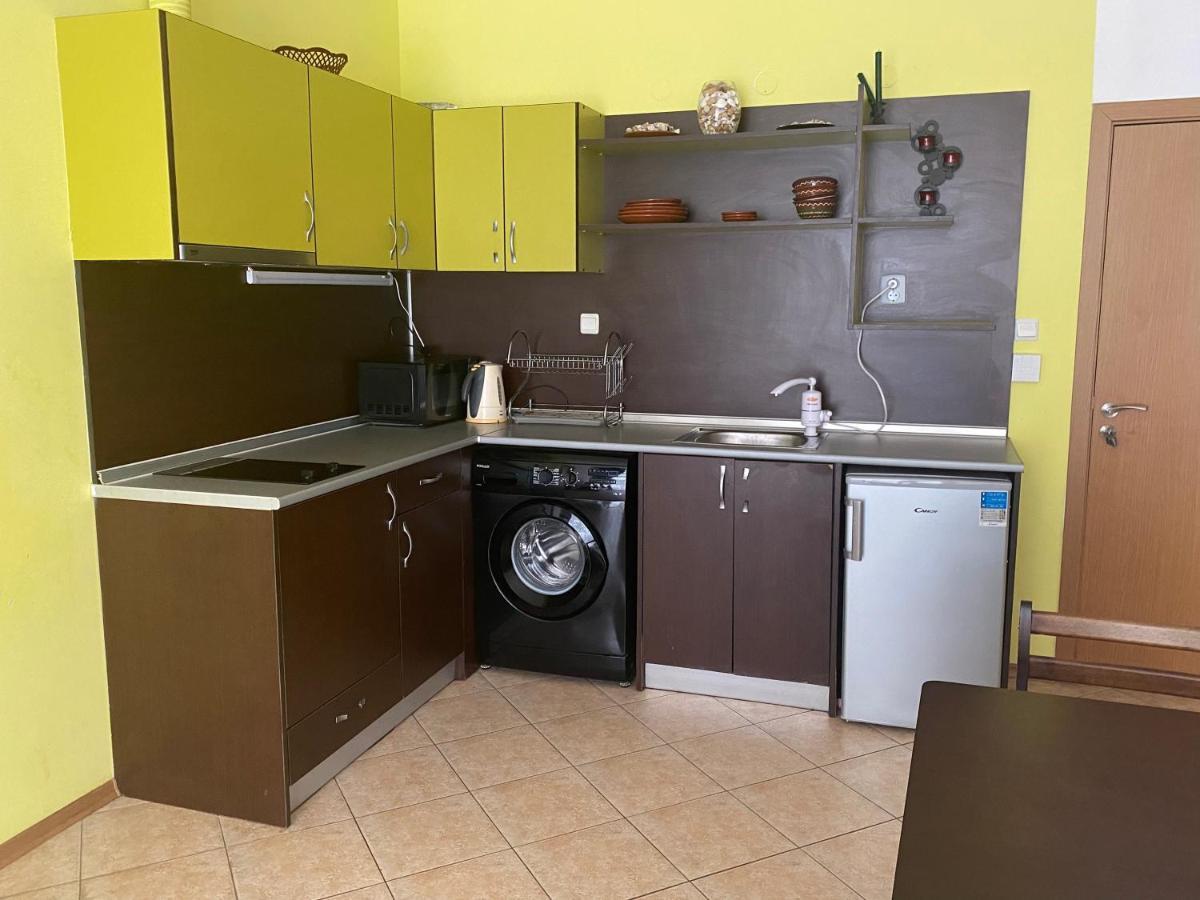 Holiday Apartments Grand Kamelia Slăntjev Brjag Exteriör bild