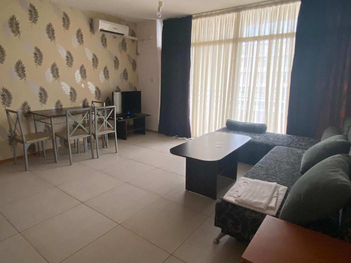 Holiday Apartments Grand Kamelia Slăntjev Brjag Exteriör bild