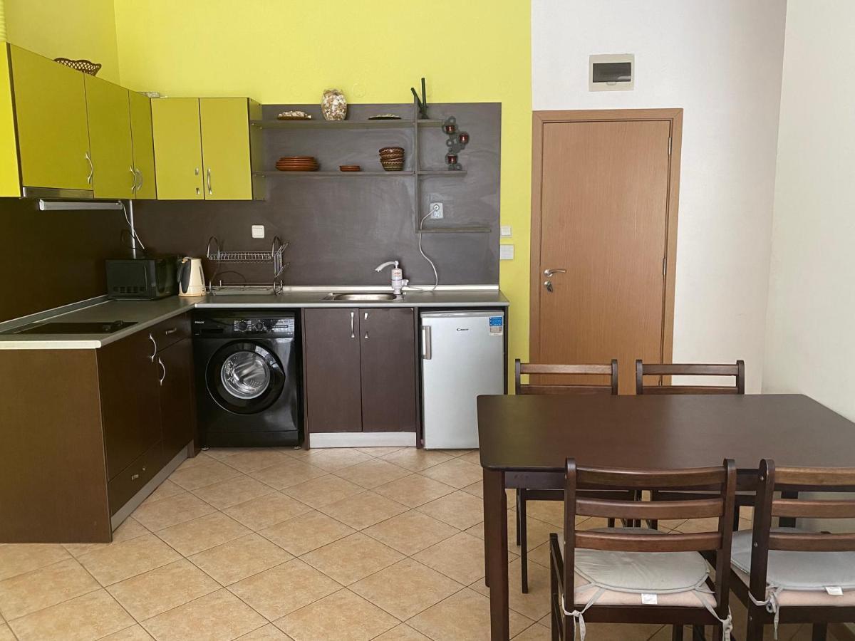 Holiday Apartments Grand Kamelia Slăntjev Brjag Exteriör bild