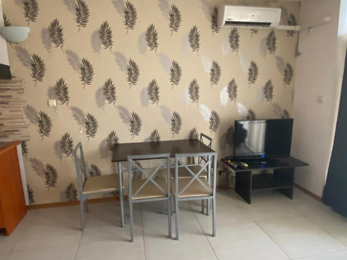 Holiday Apartments Grand Kamelia Slăntjev Brjag Exteriör bild