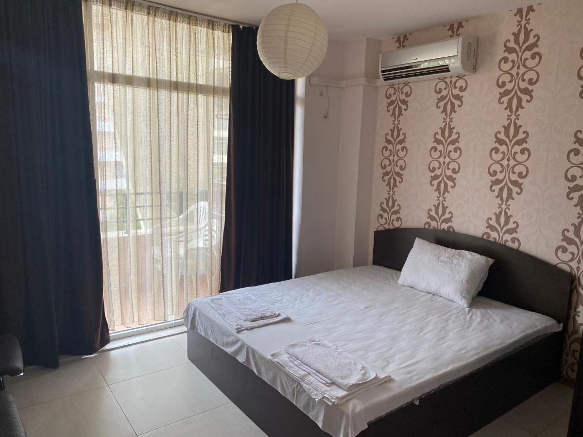 Holiday Apartments Grand Kamelia Slăntjev Brjag Exteriör bild