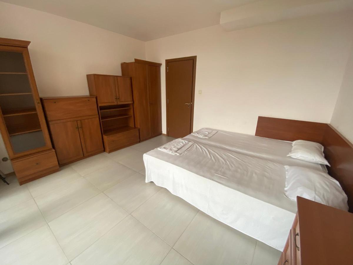 Holiday Apartments Grand Kamelia Slăntjev Brjag Exteriör bild