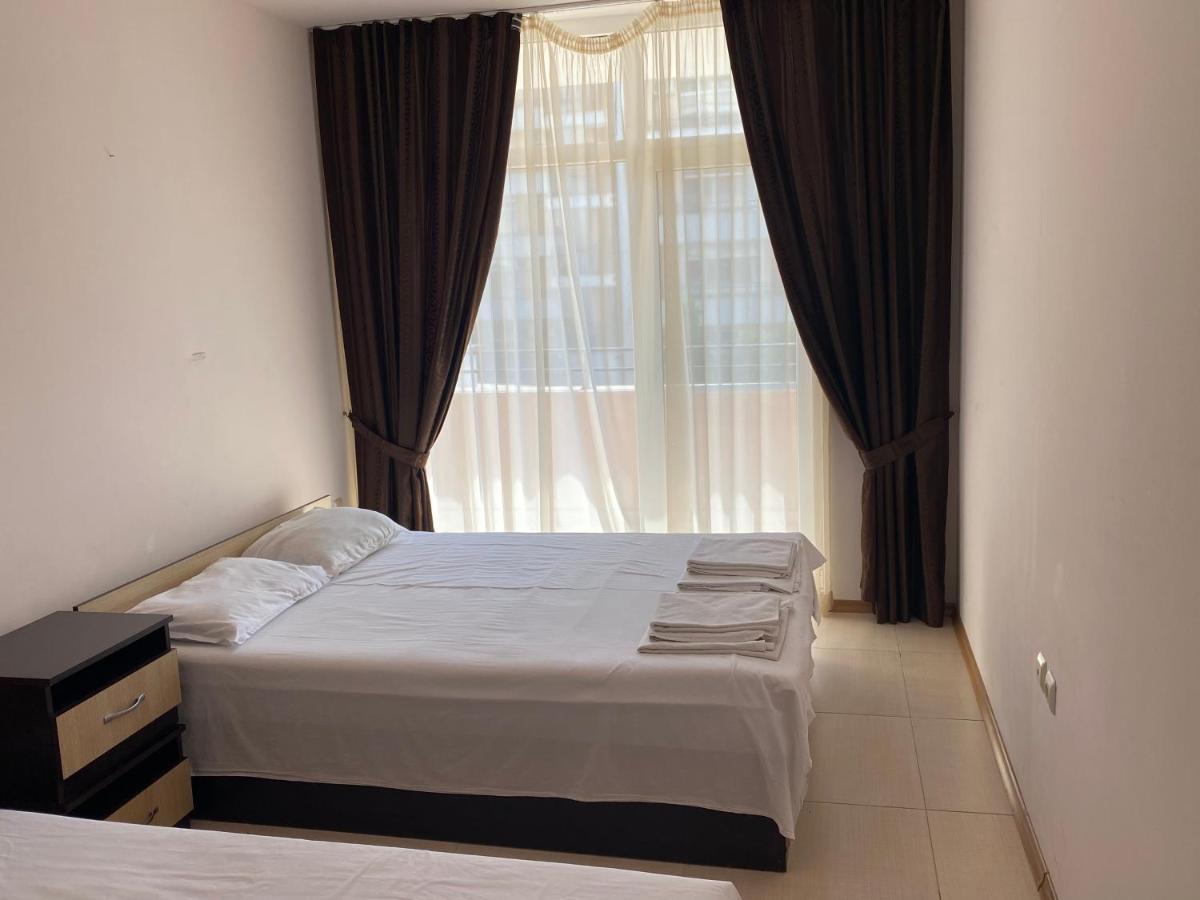 Holiday Apartments Grand Kamelia Slăntjev Brjag Exteriör bild